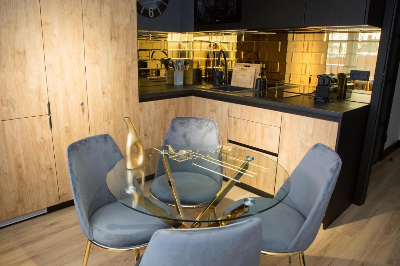 Apartament Neptun Centrum Γκλίβιτσε Εξωτερικό φωτογραφία